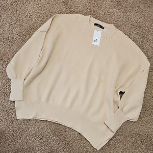 NWT Lillusory Oversized Beige Knit Sweater